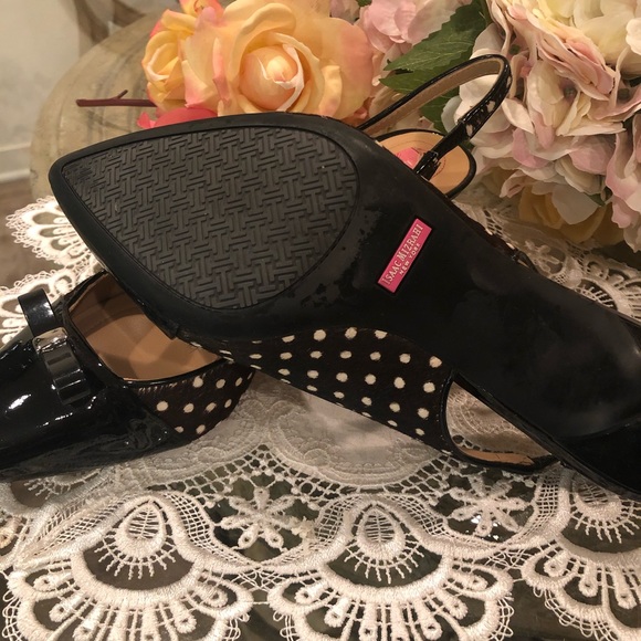 Isaac Misrahi, size 7.5 polka  dot , black and white - Picture 3 of 3